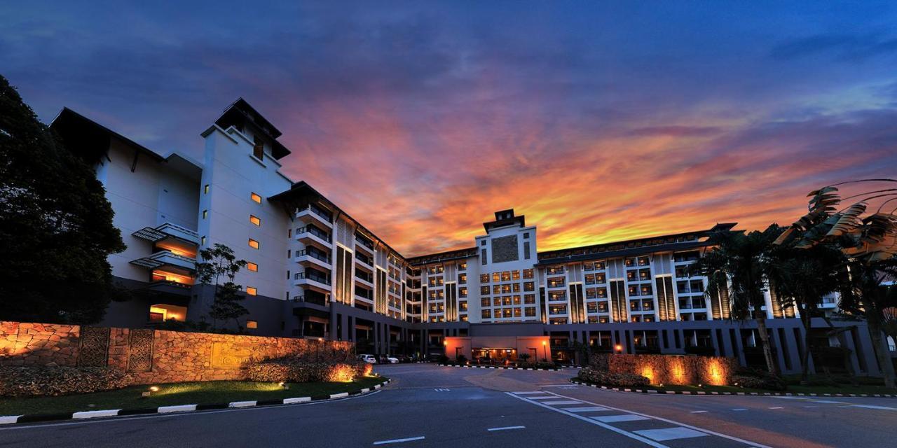 Pulai Spring Resort Kampung Kangkar Pulai Exterior photo